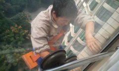 漢正瑞星酒店玻璃幕墻維修